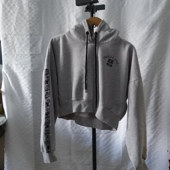 Kendall & Kylie Cropped Grey Hoodie - Picture 1 of 6
